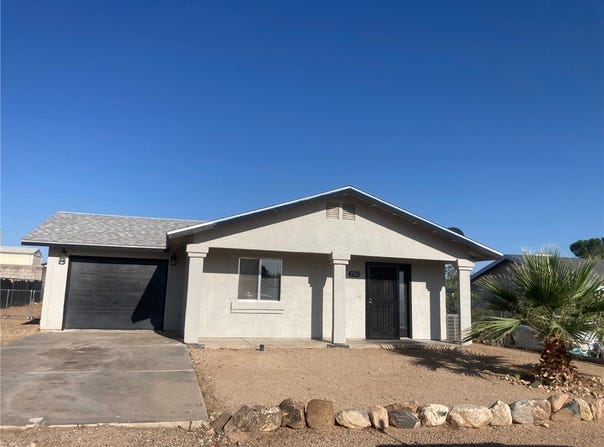 2765 N Alpha Street, Kingman, AZ 86401