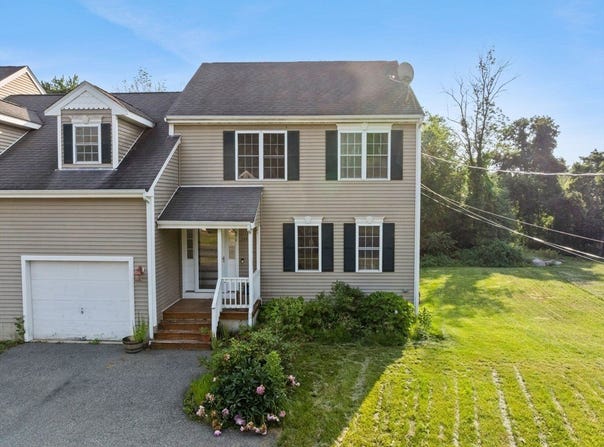 355 Laurel St, Bridgewater, MA 02324