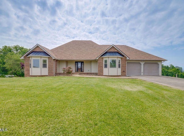 229 Ridgecrest Road, Jonesborough, TN 37659