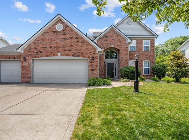 1319 Gable Lake Drive, Brownsburg, IN 46112