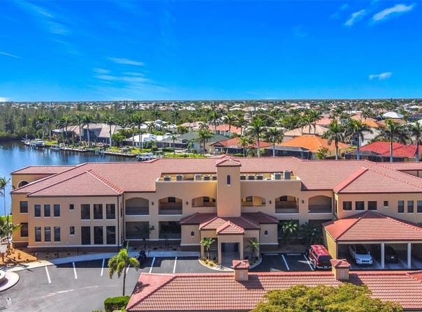 3334 PURPLE MARTIN DRIVE, PUNTA GORDA, FL 33950