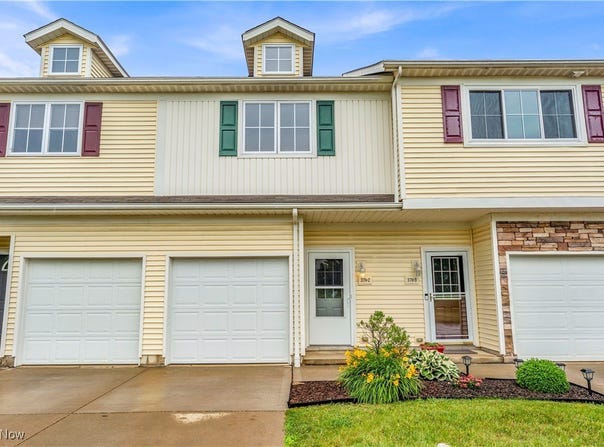370 Eden Lane unit: 2, Medina, OH 44256