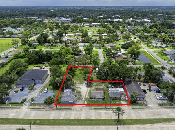 4690 S Ridgewood Avenue, Port Orange, FL 32127