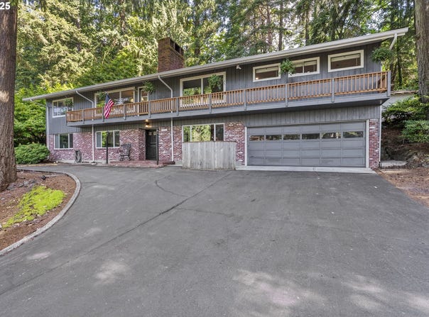 2342 E LYNNWOOD DR, Longview, WA 98632