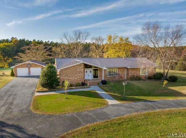 3489 Christanna Hwy, Valentines, VA 23887