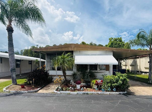 799 E Klosterman Rd, Tarpon Springs, FL 34689