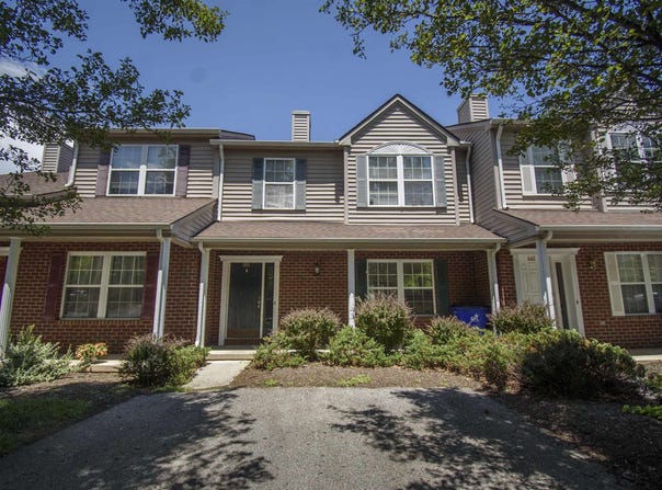 855 OAK TREE Boulevard, Christiansburg, VA 24073