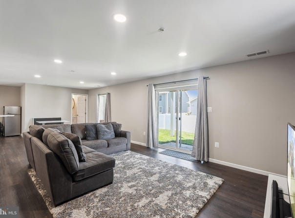 12710 WALLACE COURT, HAGERSTOWN, MD 21740