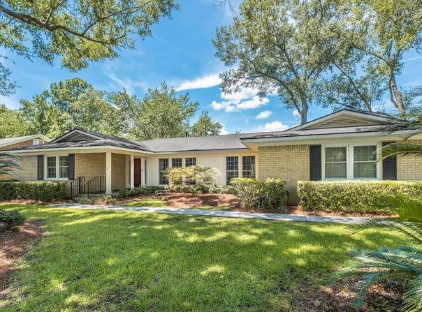 5 Francesca Avenue, Hanahan, SC 29410