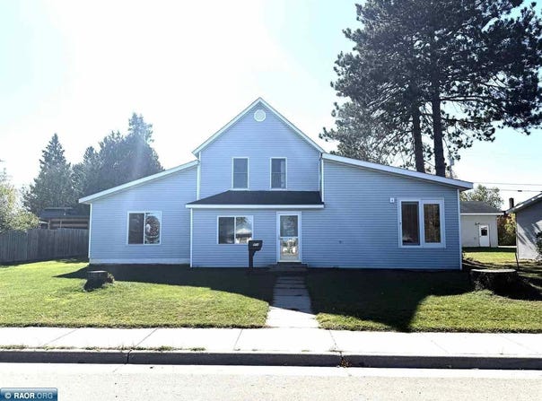 954 E Camp St, Ely, MN 55731