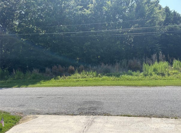 251 Bowers Road unit: 10, Thomasville, NC 27360