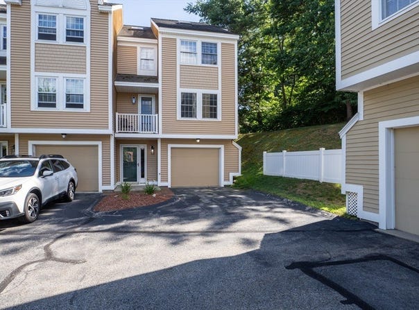 7 Village Way, Holden, MA 01522