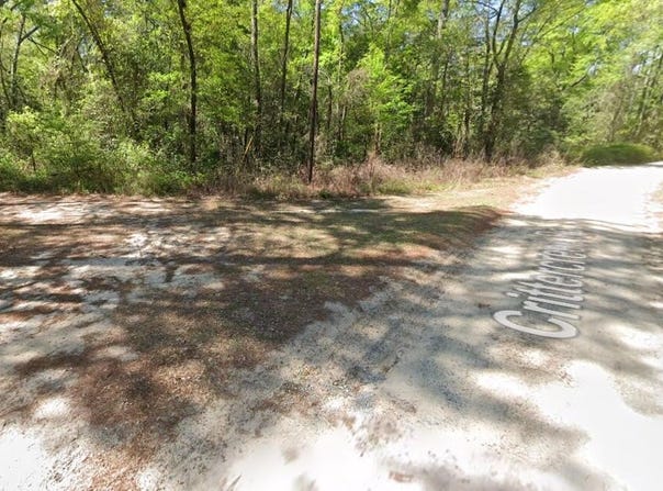 3814 Crittercreek Rd, Fayetteville, NC 28306