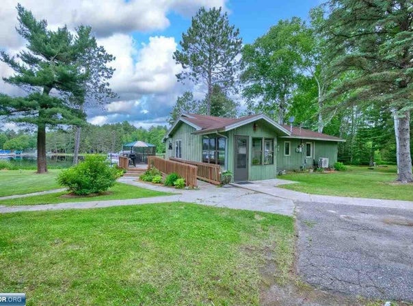 12885 Sturgeon Rd, Side Lake, MN 55781