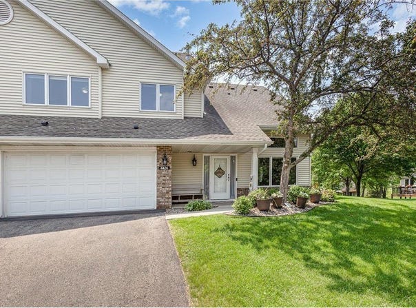 4426 Lakeshore Terrace, Eagan, MN 55122