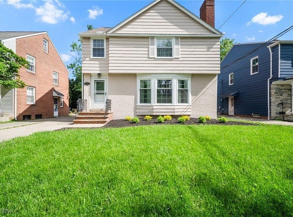 22875 Fairmount Boulevard, Shaker Heights, OH 44118