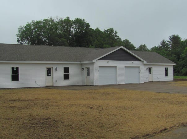 18 A Or B Thurlow Drive, Oxford, ME 04270