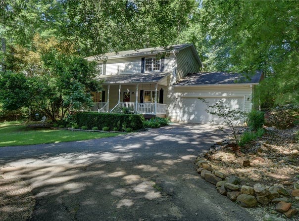 2011 Ridgeview Lane, Seneca, SC 29678
