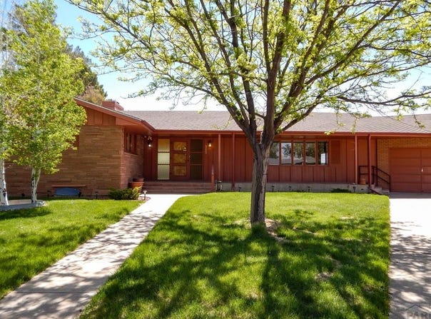 313 Willow Valley Dr, Lamar, CO 81052