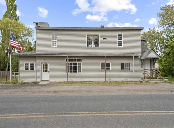 14203 E Belmont Rd, Mica, WA 99023