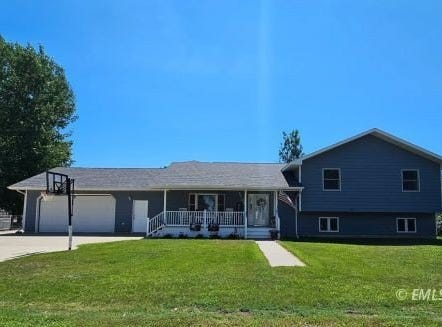 3706 Batchelor St, Miles City, MT 59301