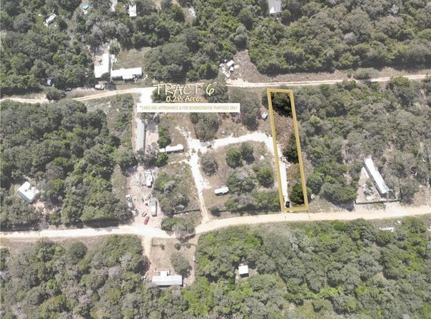 665 Maple Drive, Caldwell, TX 77836