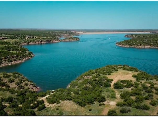 77 North Ridge Drive, Justiceburg, TX 79330