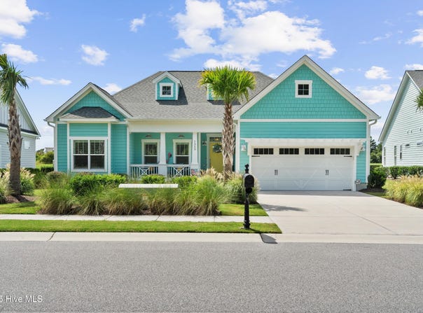 1353 Dunes Boulevard SW, Ocean Isle Beach, NC 28469