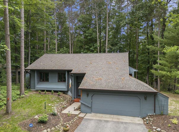 4281 Baywood, Traverse City, MI 49686