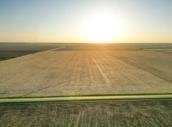000 100 N, Raritan, IL 61471