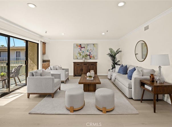 70 N Catalina Avenue, Pasadena, CA 91106