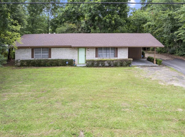 709 W Tyler St., Gilmer, TX 75644