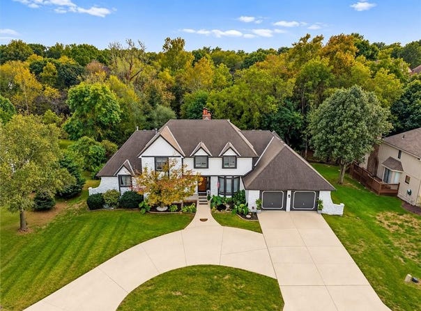 9805 E 83rd Terrace, Raytown, MO 64138