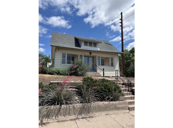 215 W Topeka Ave, Trinidad, CO 81082