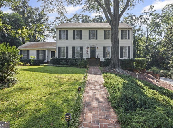 21 Fontaine, Newnan, GA 30263