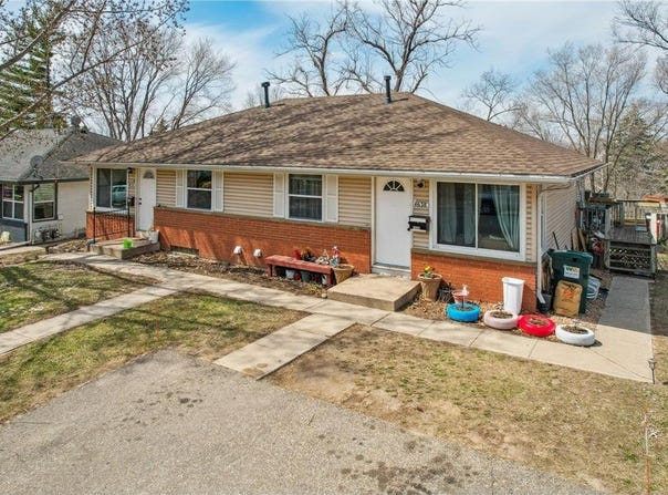 4638 Johnson Street NE, Columbia Heights, MN 55421