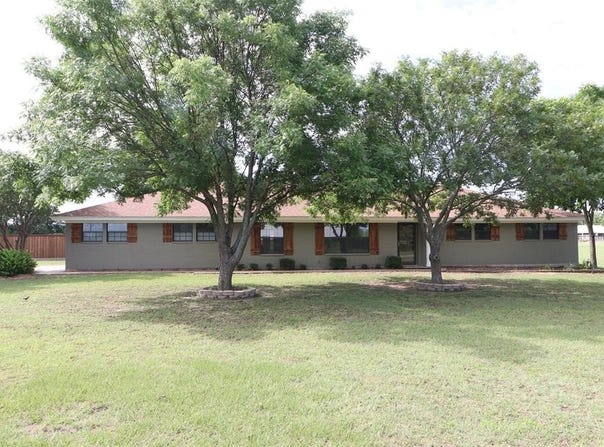 481 Diana Lane, Stephenville, TX 76401
