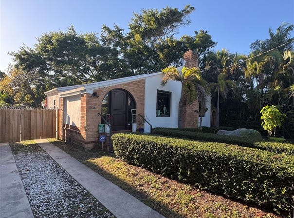 7020 NE 5th Ave, Miami, FL 33138