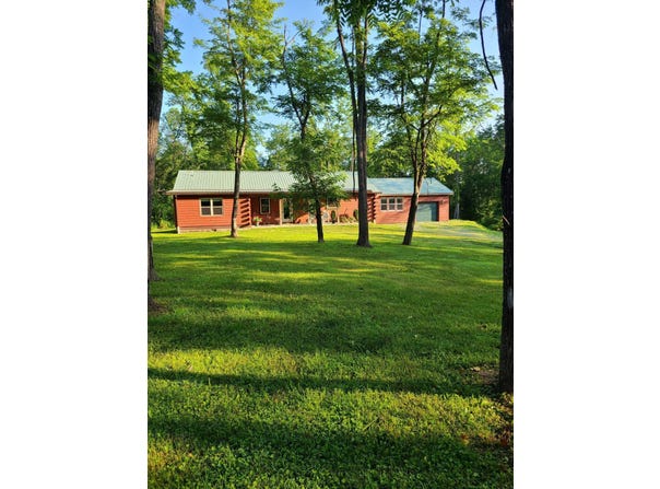 37019 Maysville Greendale Road, Logan, OH 43138