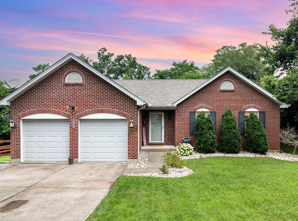 2711 Benjamin Lane, Hebron, KY 41048