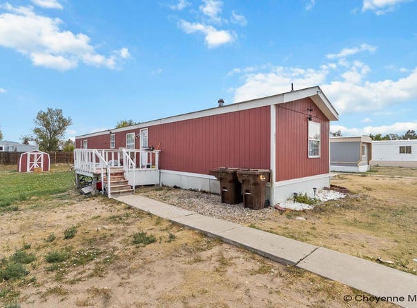 600 JULIANNA RD, Cheyenne, WY 82007