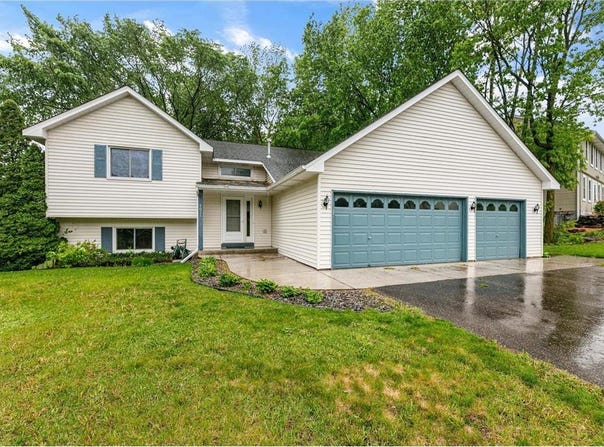 7011 Winfield Road, Rockford, MN 55373