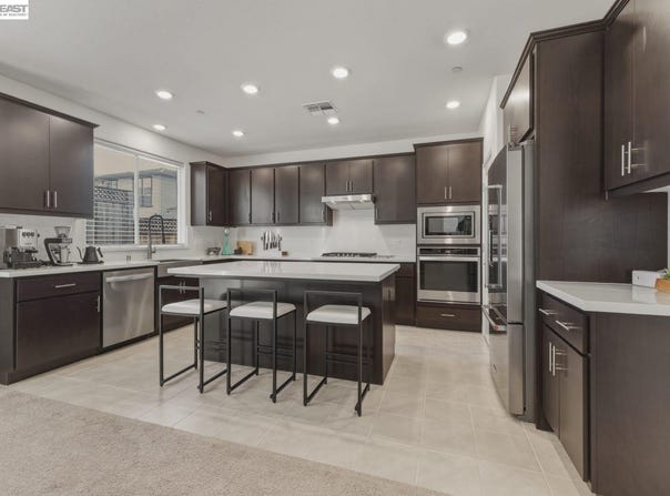 385 Ramos Ranch Rd, Oakley, CA 94561