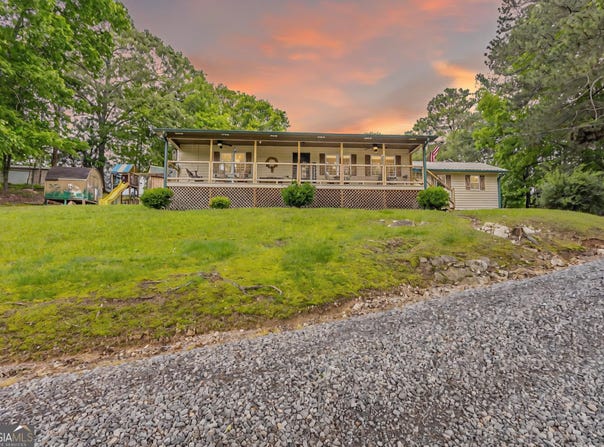 9744 Highway 151, Trion, GA 30753