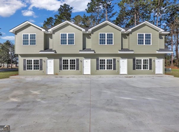 93 Briarwood, Statesboro, GA 30458