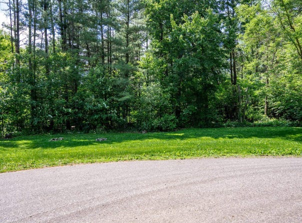 Lot 22 Oak Hill Estates N, Mauston, WI 53948