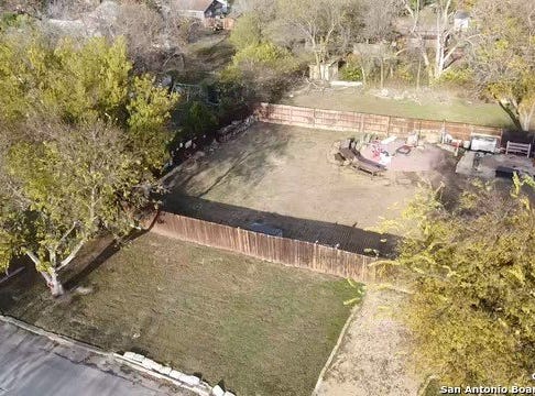 355 S Plum Ave, New Braunfels, TX 78130