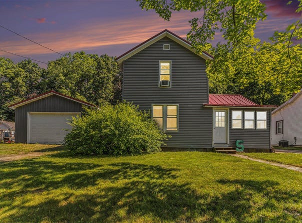 617 E Thorn Street, Hastings, MI 49058