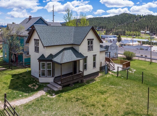214 Crook Street, Custer, SD 57730