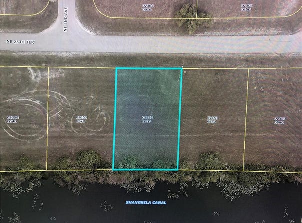 204 NE 25TH Terrace, CAPE CORAL, FL 33909